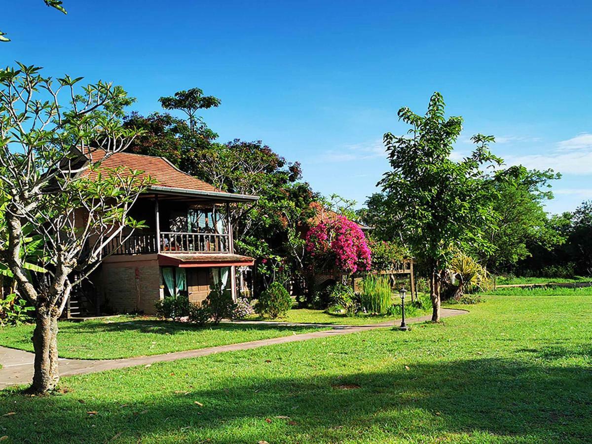 Jasmine Hills Lodge Doi Saket Eksteriør bilde