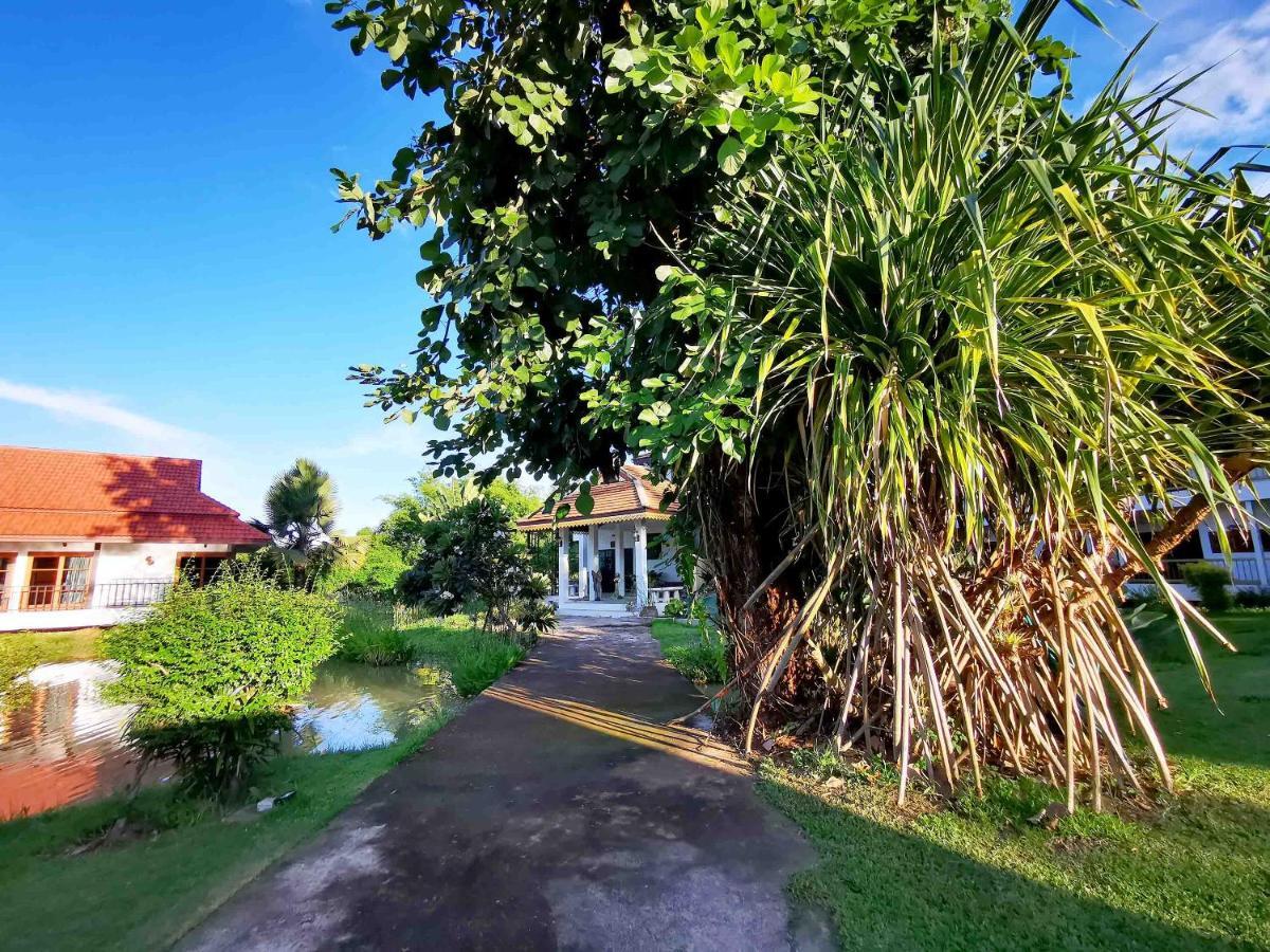 Jasmine Hills Lodge Doi Saket Eksteriør bilde