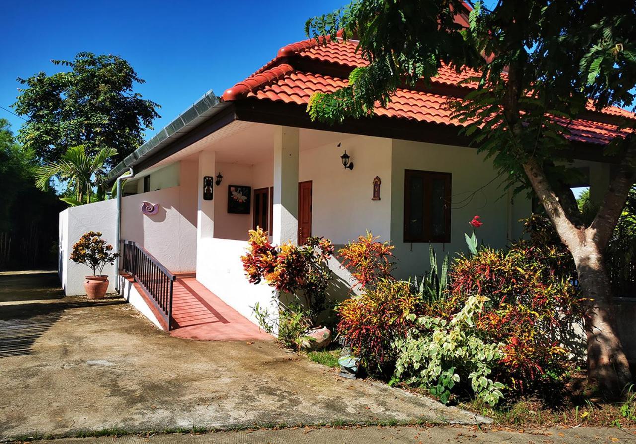 Jasmine Hills Lodge Doi Saket Eksteriør bilde